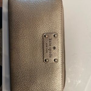 Kate Spade New York leather wallet